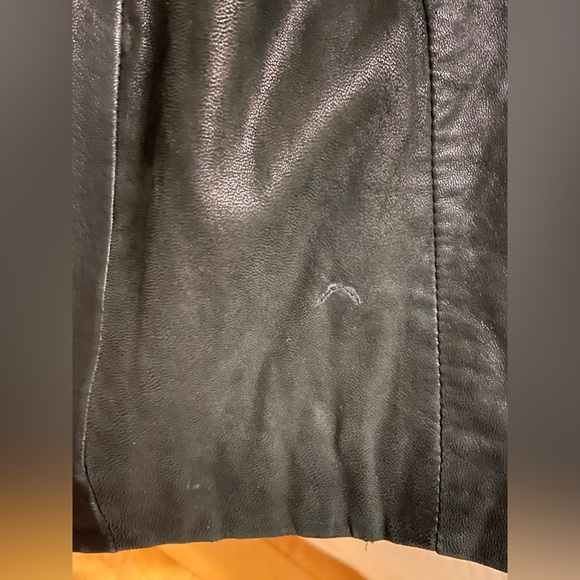 Black Leather Women's Jacket - Picture 5 of 7